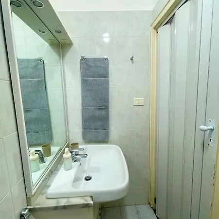 Sweet 2 Apartment Genoa