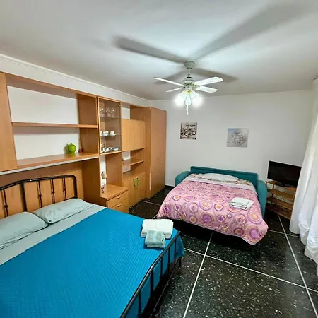 Apartment Sweet 2 *
