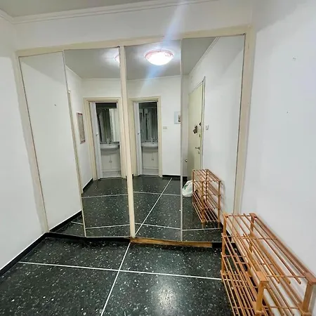 Διαμέρισμα Sweet 2 *